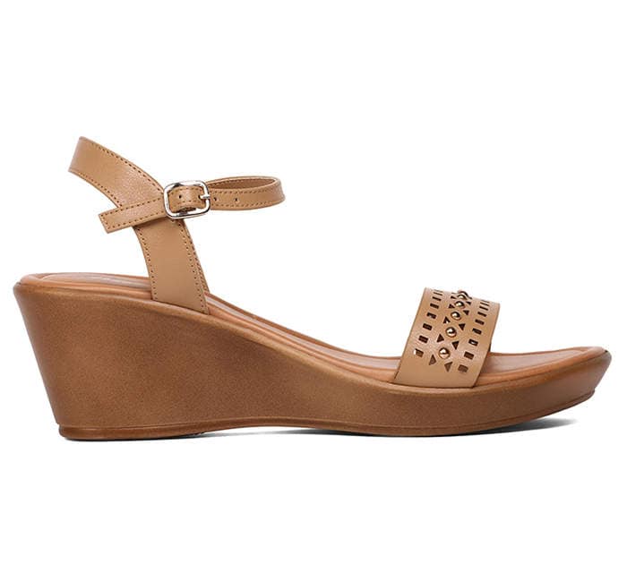 Bata Beige Wedge Sandals For Women (F661898100, Size:7) in Delhi