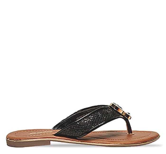 black flat chappals