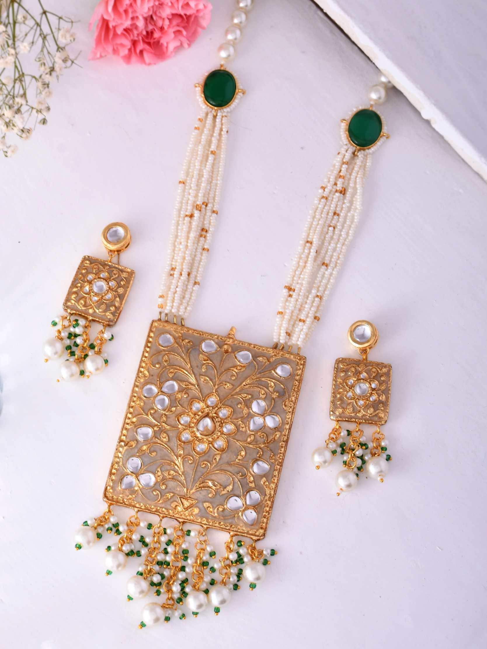 Beautiful Layered Heavy Kundan And Meenakari Rani Haar Necklace in