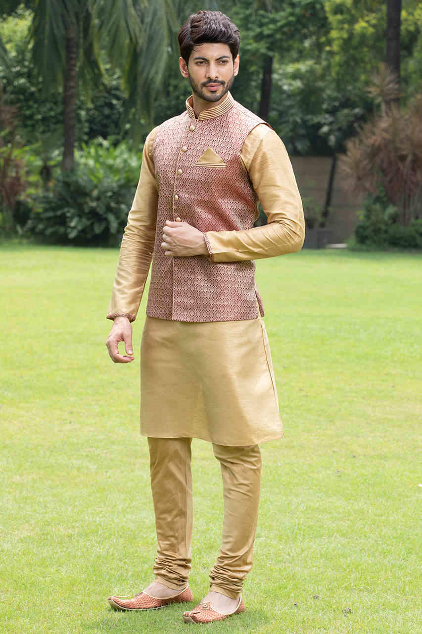 Manyavar Kurta Pajama Jacket Set Deals 