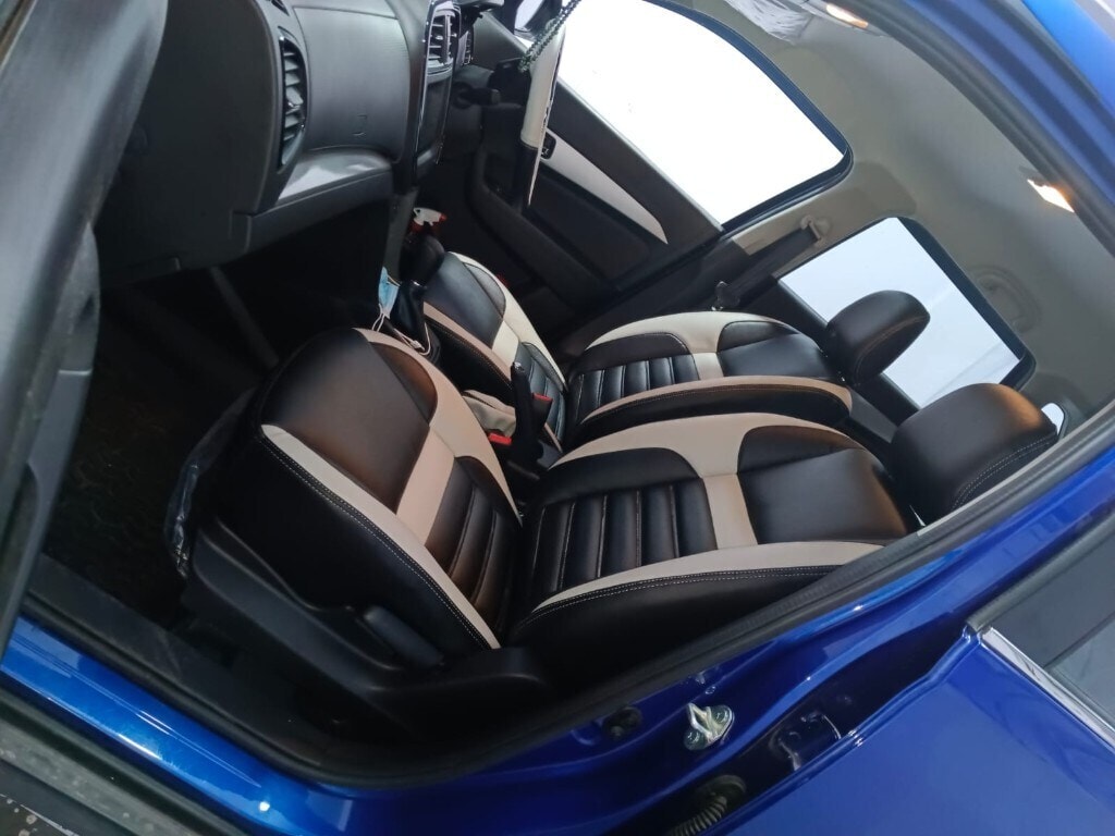 Black And Beige Pu Leatherette Car Seat Cover For Vitara Brezza in