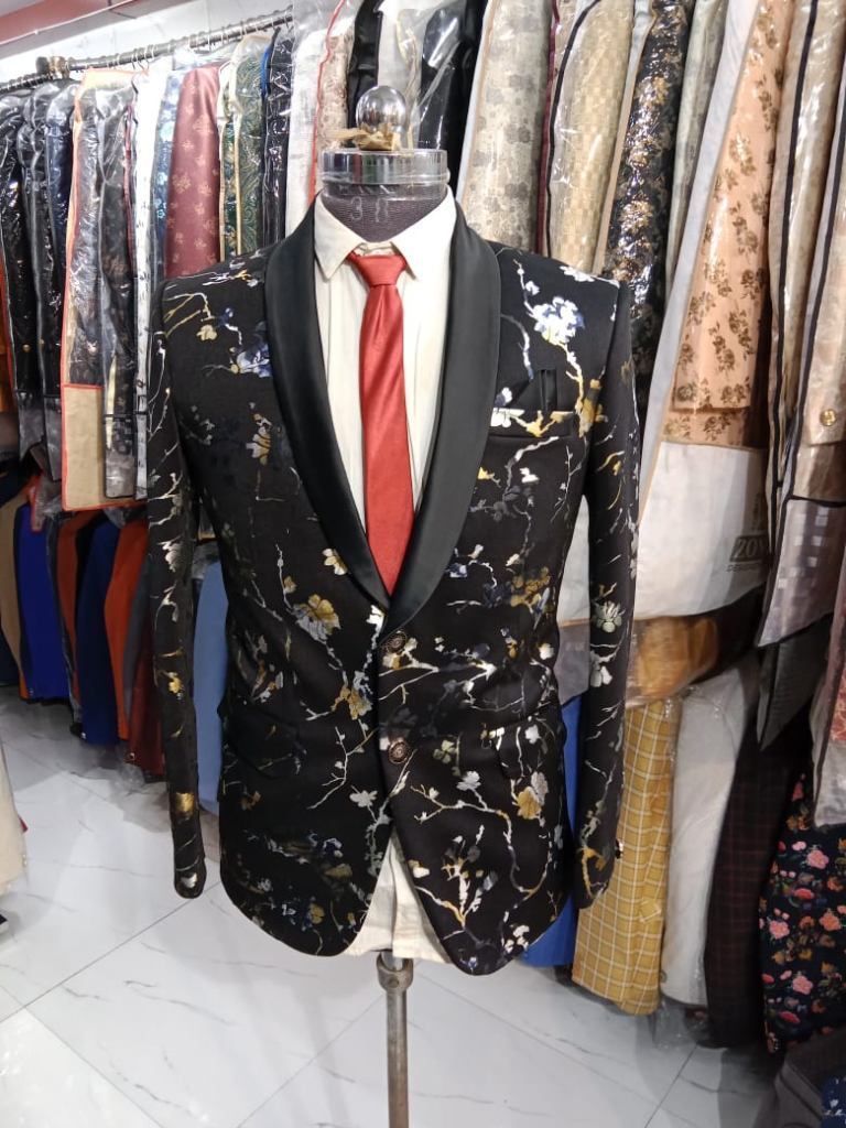 Black Printed Solid Single Breasted Party Wear Men Full Sleeve