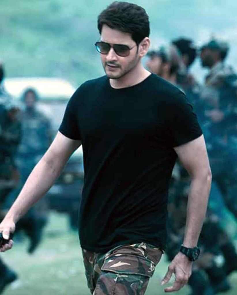 Black Round Neck T-shirt M in Pune at ₹ 449 Unit by Bollywood