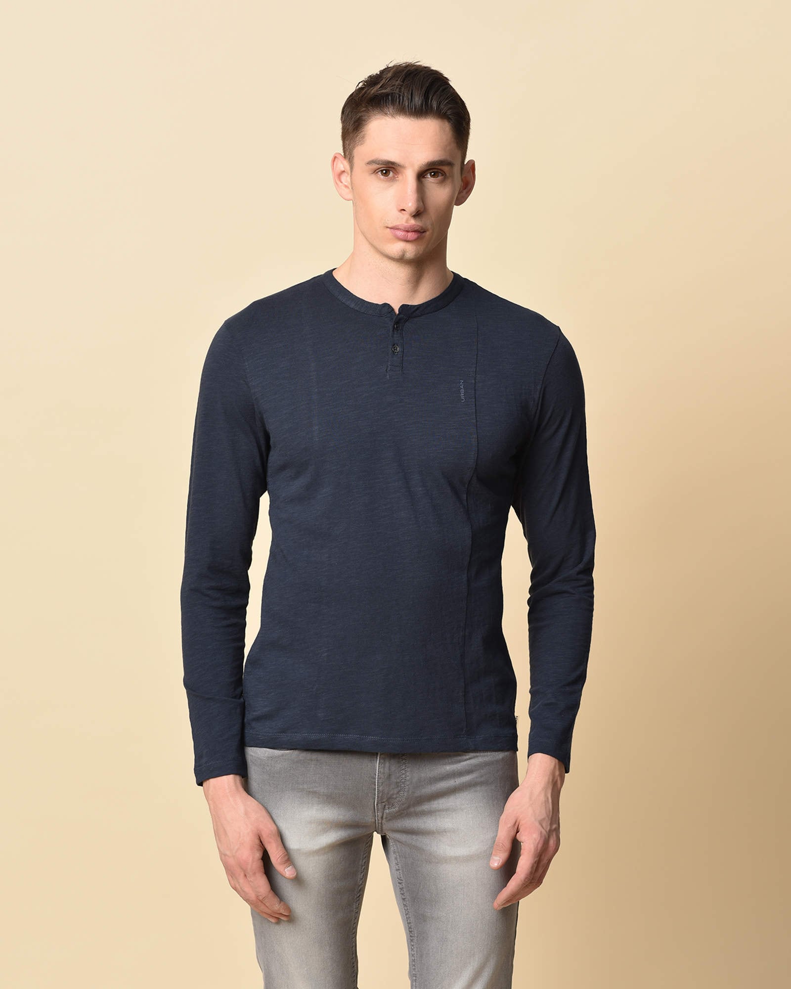 BLACKBERRYS Solid Henley Slim Fit T-Shirt S (UK LEO MIDNIGHT