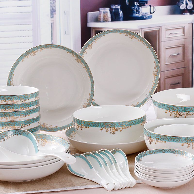 Bone China Hotel Crockery Set in Khurja at ₹ 2,000 ₹ 3,000