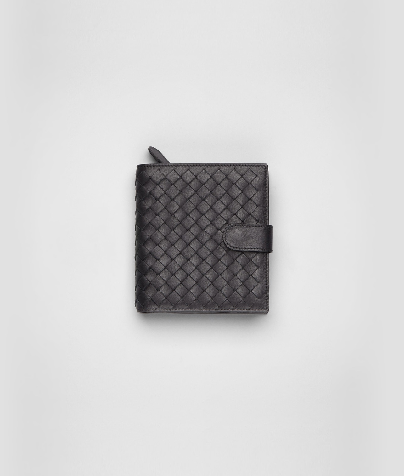 Buy Bottega Veneta Nero Intrecciato Nappa French Flap Men Wallet 114073v001n1000 Features Price Reviews Online In India Justdial