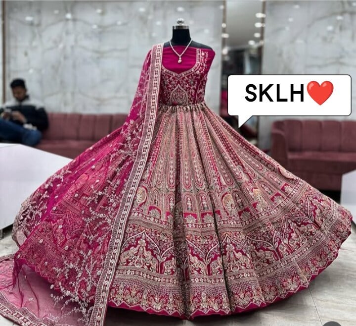 Bridal Lehenga in Agra at ₹ 7,512 ₹ 8,228 Pc by Shri Krishna