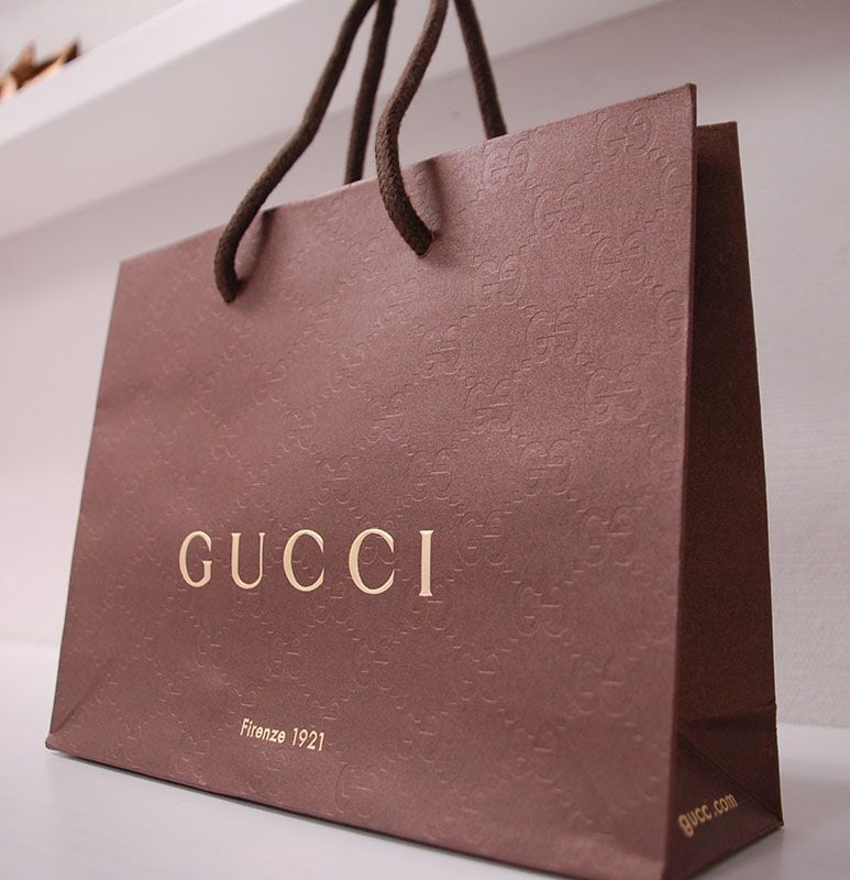 Brown Colour Gucci Carry Bag Label in Delhi at ₹ Pieces (MOQ