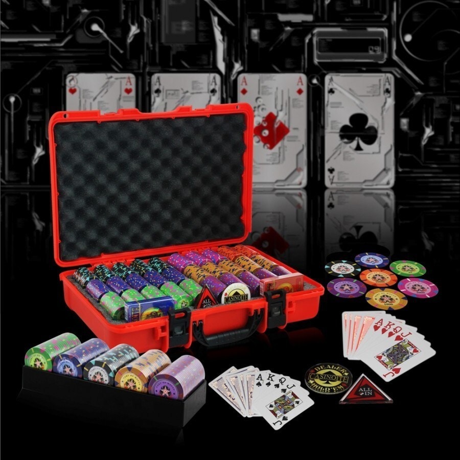 CASINOITE 600 PORT OF MACAU CLAY POKER CHIP SET in Delhi at