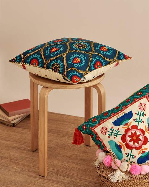 Chumbak cushions hotsell