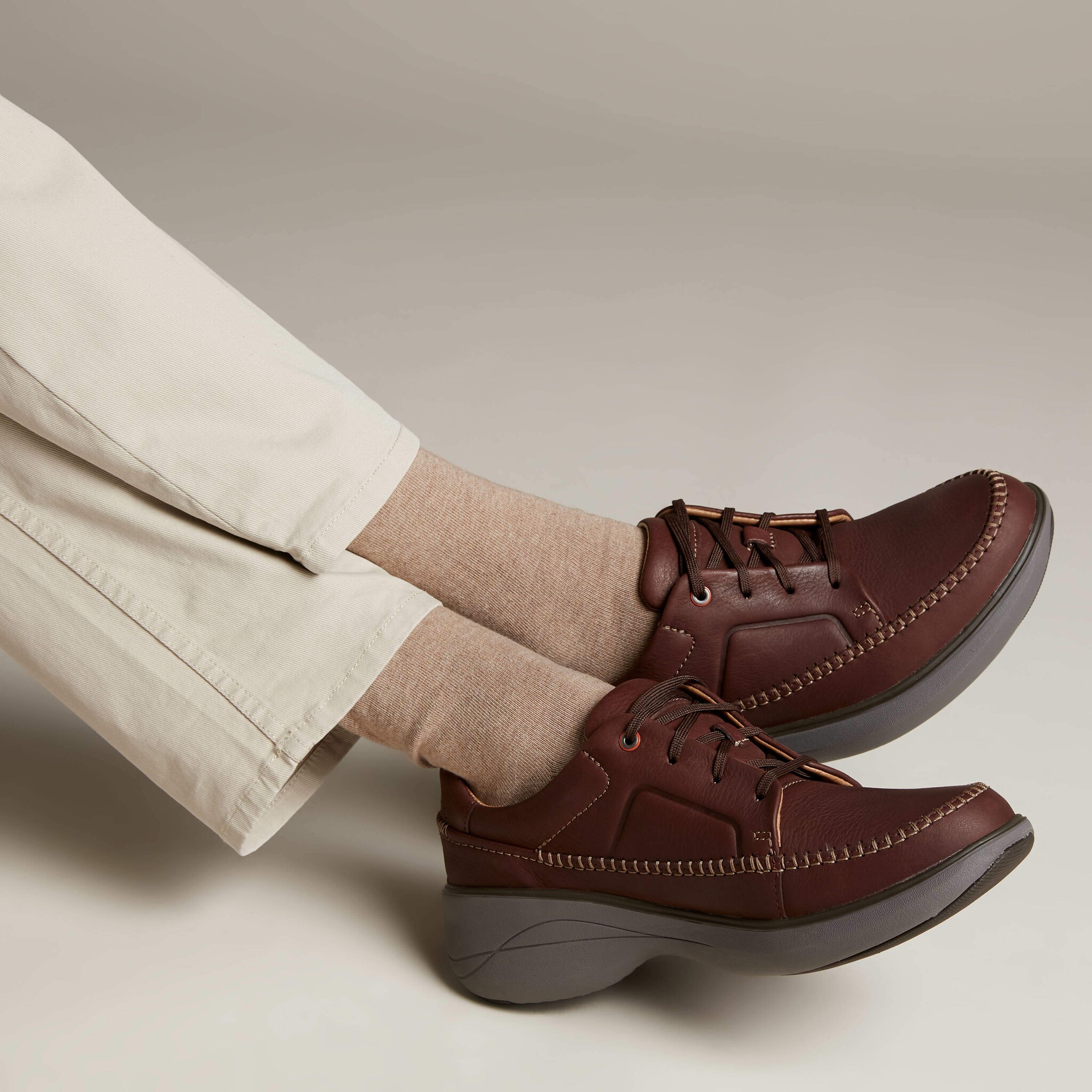 Brown Un Rise Lace Clarks Clarks Un Rise Lace Mahogany Mens Shoes