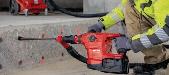 Hilti Cordless Rotary Hammers Sds (Max, TE 60-22) in Surat at