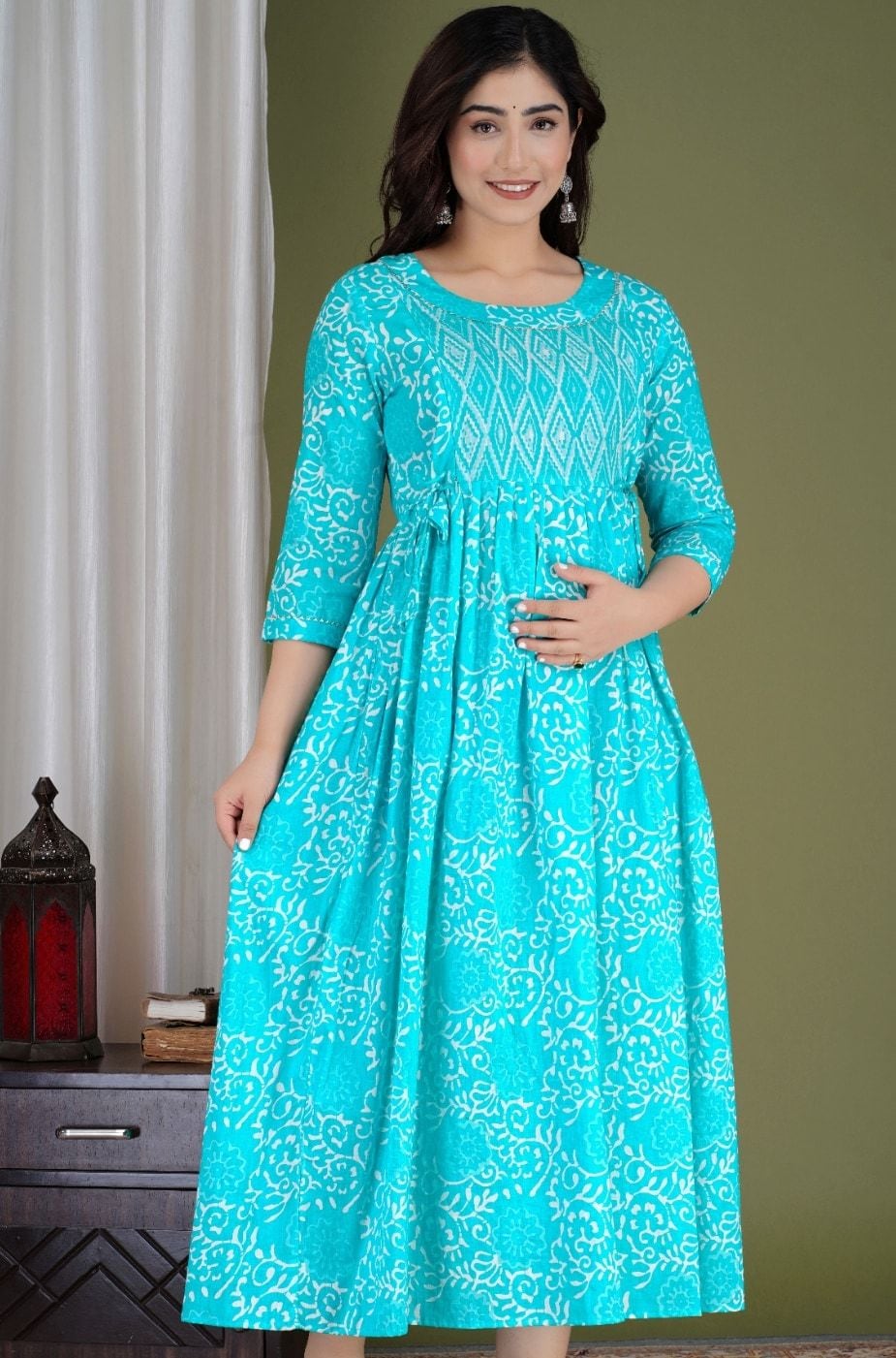 Cotton Floral Printed Women's Maternity Kurti With Zipper For