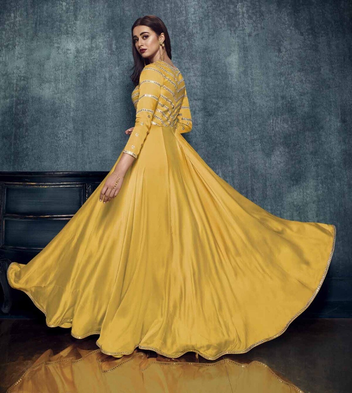 Yellow Designer Ladies Gown in Jaipur at  1,000 -  4,000 / Pc (MOQ:1 Pc)  by Shraddha Sarees - Justdial