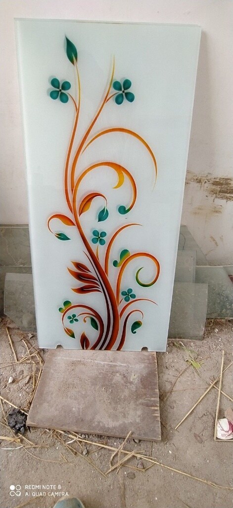 Designer Etching Glass in Dehradun at ₹ 200 by Kashvi