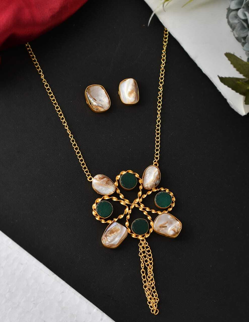 Designer Green And White Handmade Stone Brass Necklace KH DN 1126