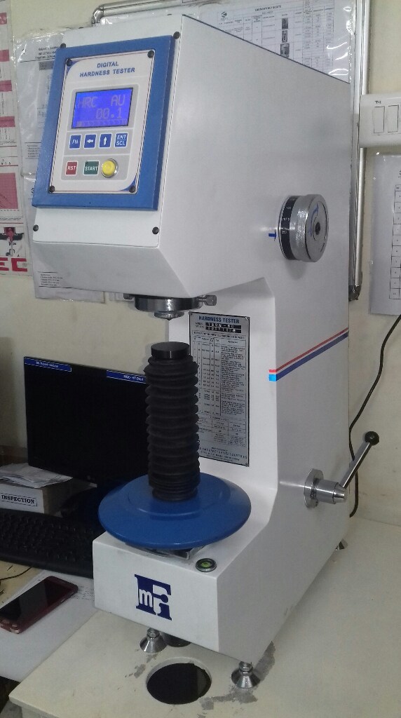 Digital Rockwell Hardness Testing Machine with LCD Display, 1000 ...