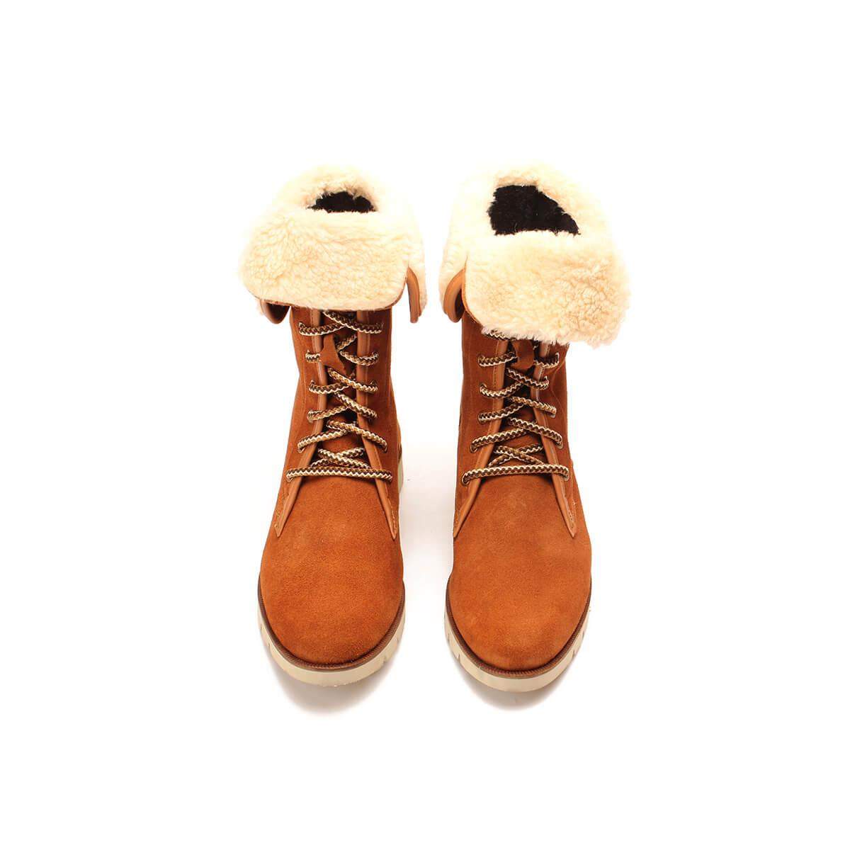 Drish Fur-Lined Leather Boots in Panchkula at ₹ 8,159 ₹ 8,499
