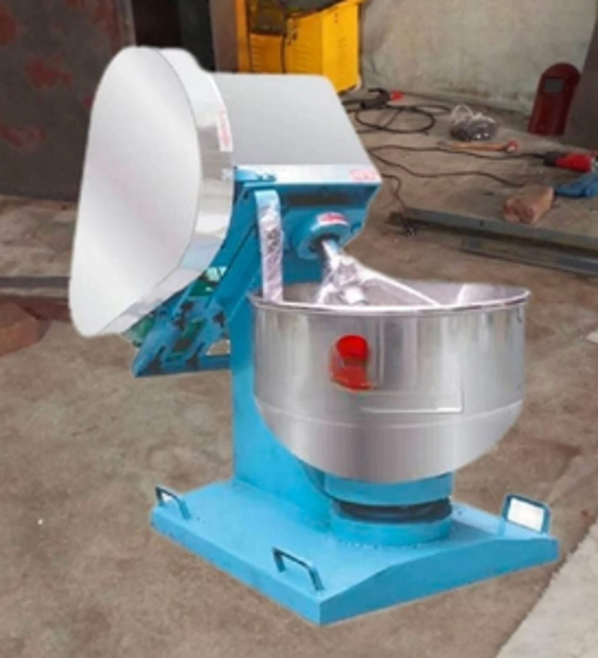 momo。 MOMO 14-Inch Deep Dish Steering Wheel | Universal Racing Style