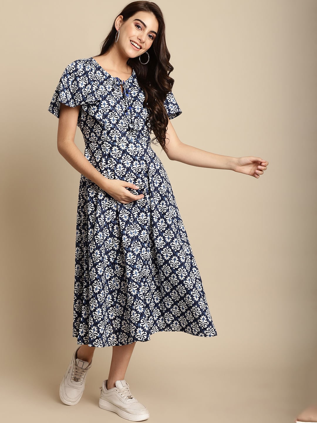 sachin and babi light blue dress Embroidered Cotton Maternity Dress in Jaipur at best price by Strips &  Stiches Manufacturing Pvt Ltd