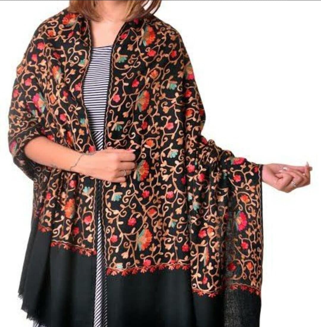 Embroidery Woolen Kashmiri Shawl in Amritsar at ₹ 600 ₹ 15,000