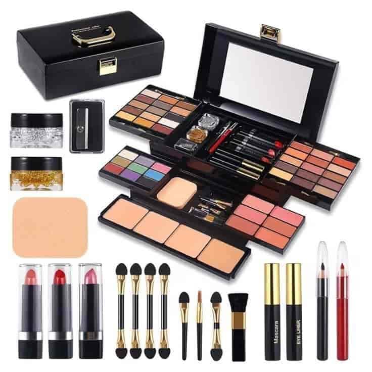Face Make UP Kit in Delhi at ₹ 495 - ₹ 945 / Pc by Madhvi