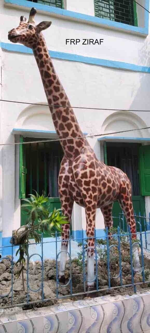 FRP Giraffe Statue, Size: 15 X 12 Feet in Theni at ₹ 22,500 Pc