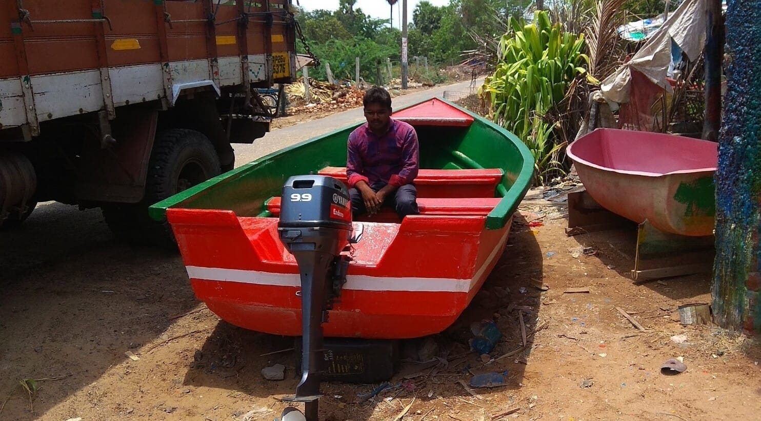 FRP Speed Boat Seater For Riding On Water in Chirala at ₹