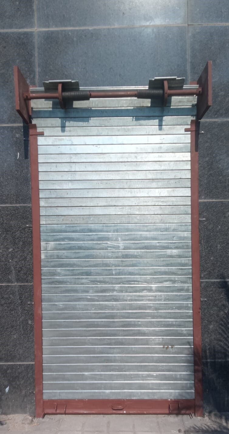Galvanised Iron Plain Rolling Shutter Feet in Mumbai at ₹ 220