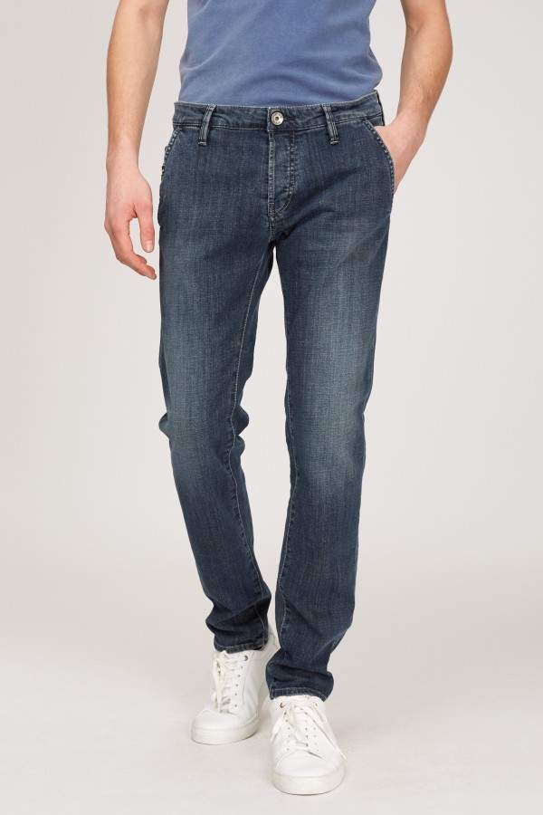 Gas New Albert Chino Wn77 Men's Slim Stretch Jeans in Delhi at best price  by Absolut fashion - Justdial