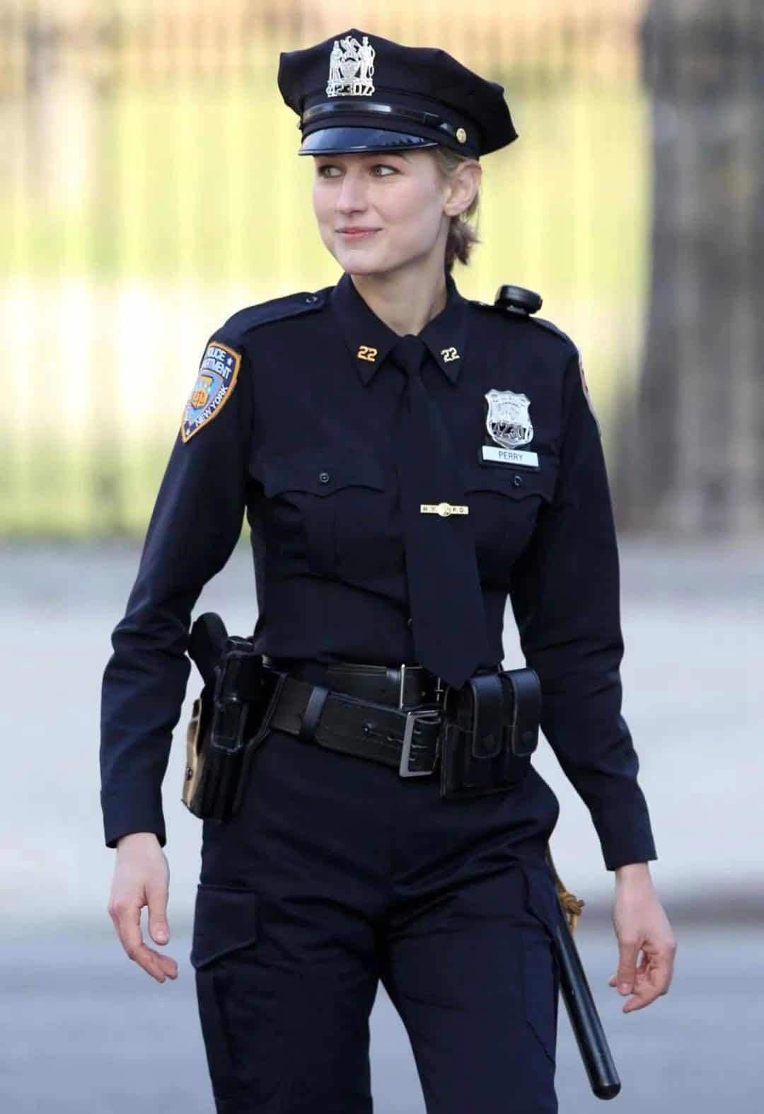 chinese dress ladies Amazon.com: GRAJTCIN Police Costume for Women Cop Outfit Adult Police  Officer Uniform Policewoman Cosplay Halloween Dress Up (M, Off White) :  Clothing, Shoes & Jewelry
