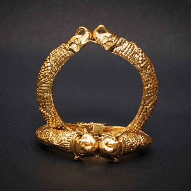 Gold Elephant Design Bangles in Delhi at ₹ 10,000 ₹ 50,000