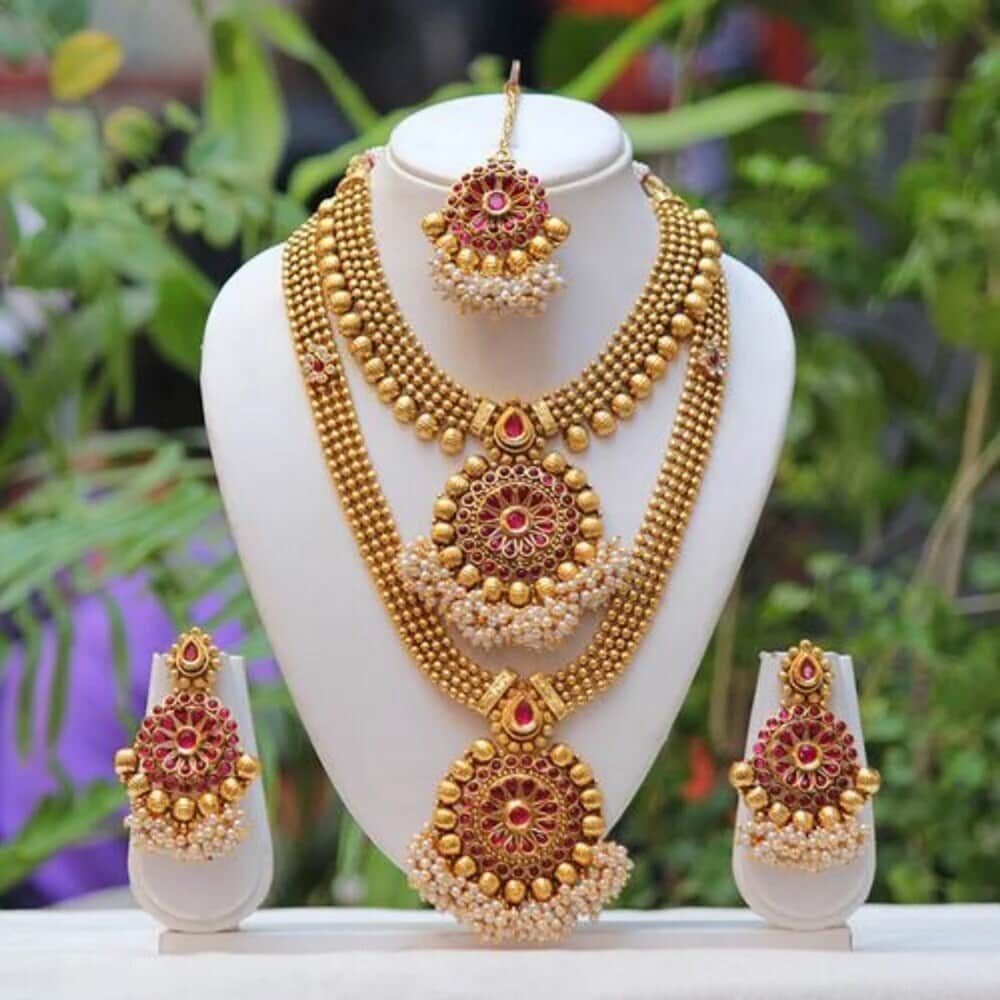 Delhi Elegant Artificial Jewellery Imitation Jewellery Necklace