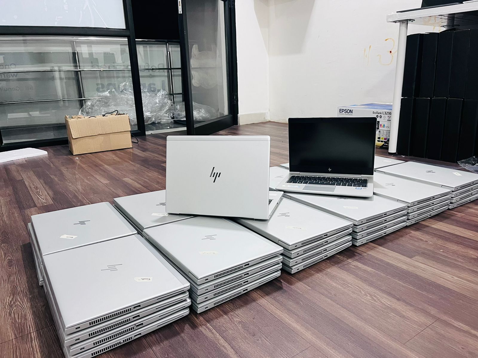 near by refurbished laptops 
