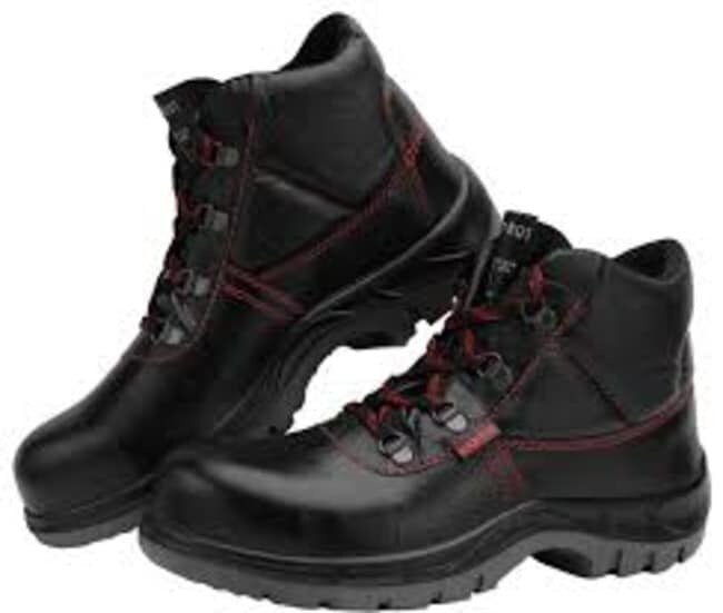 Karam Safety Shoe in Kanpur at ₹ 1,500 Pr by Gopal and Gopal