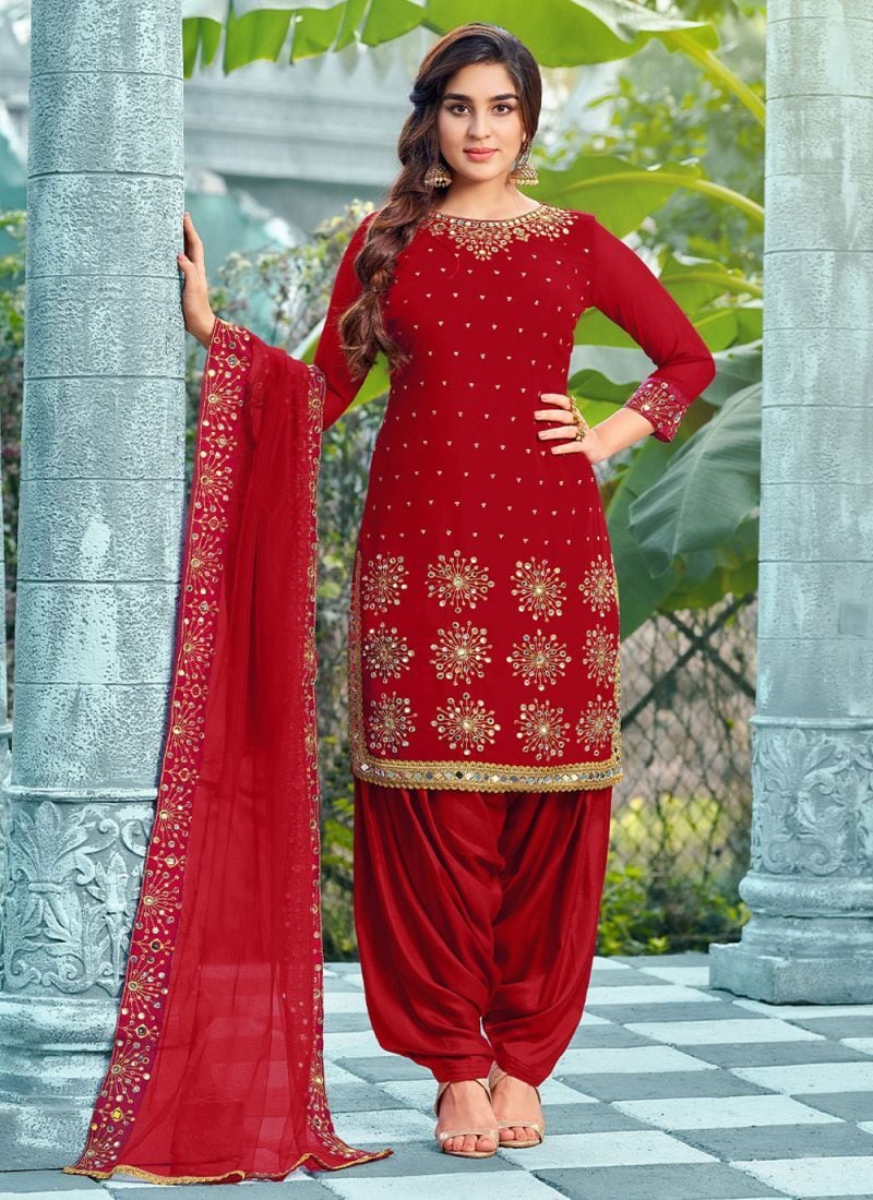 Ladies Georgette Salwar Kameez in Surat at ₹ 675 Pc by Fabzara