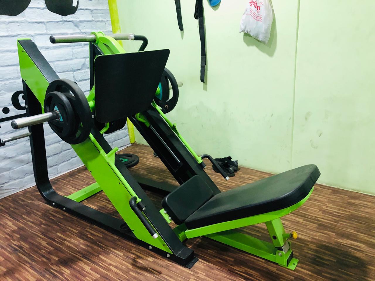 Leg Press 45 Degree in Nagpur at ₹ 40,000 ₹ 55,000 Unit by