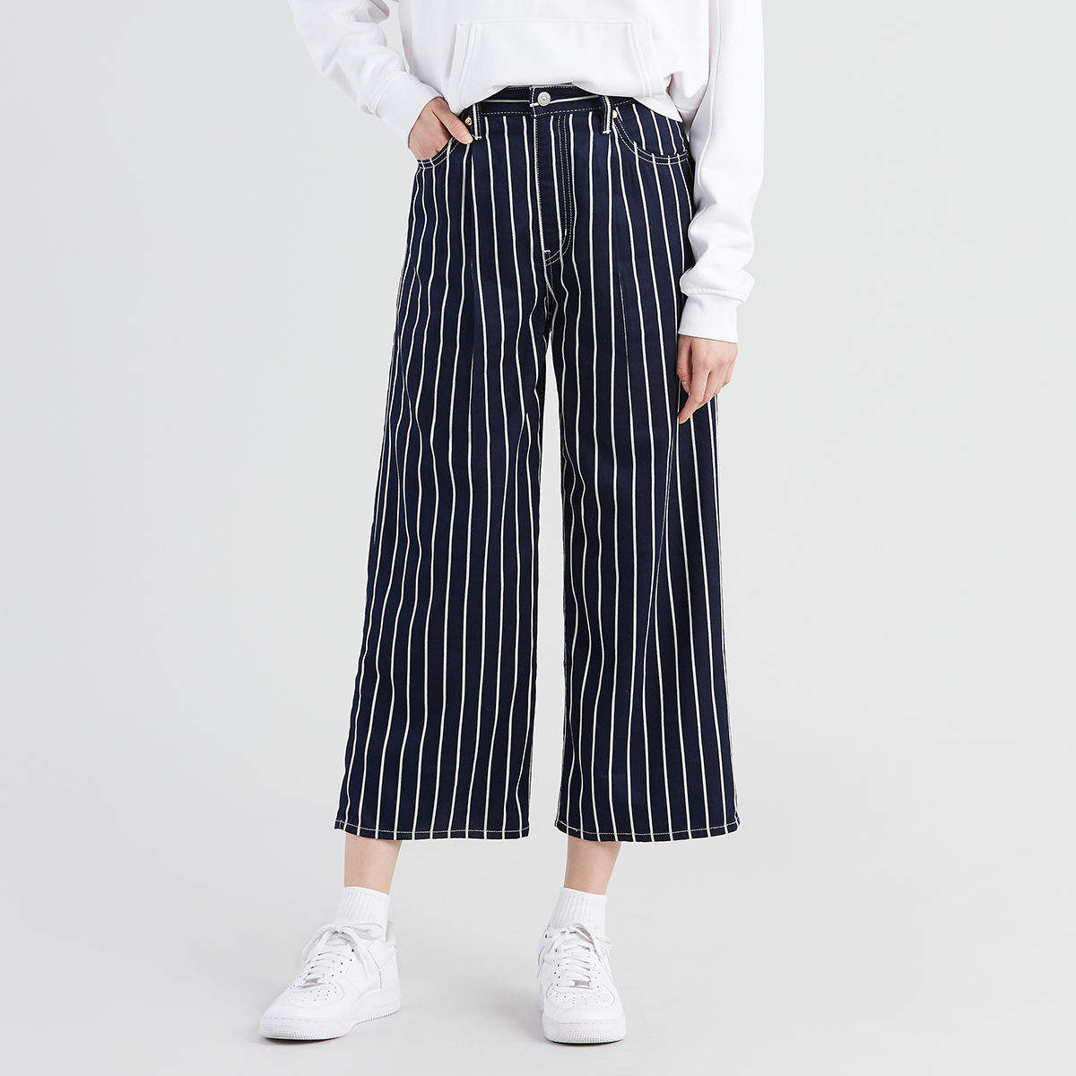 rib cage pleated cropped jeans