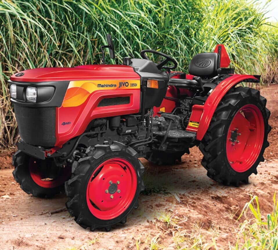 Mahindra JIVO 225 DI 4WD NT Second Hand Tractor 20 HP in Jalna at