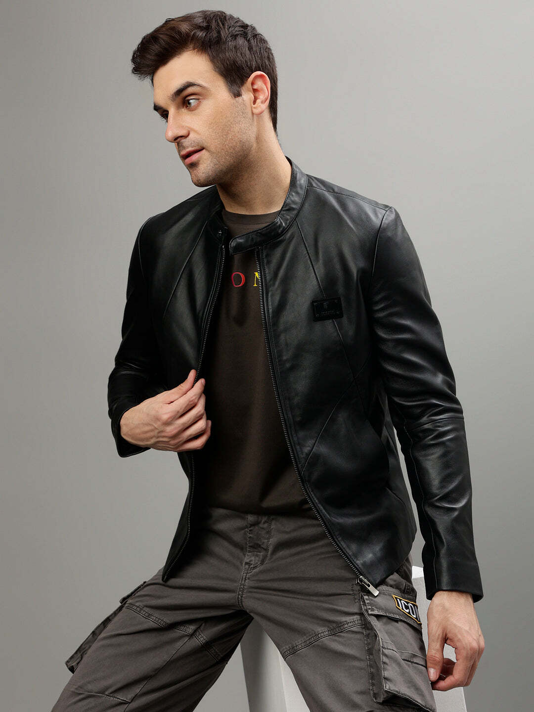 Men Black Leather Jacket in Ludhiana at ₹ 999 ₹ 3,551 Pc by