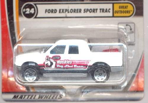 Buy Matchbox 1999 24 75 Great Outdoors White Ford Explorer Sport Trac 50 Years 1 64 Scale Features Price Reviews Online In India Justdial