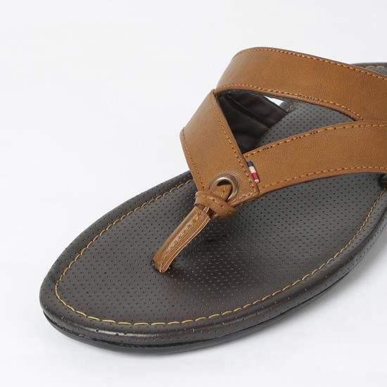 max v strap slippers