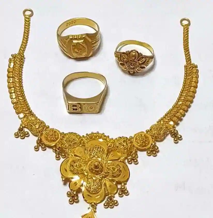 Meenaz Second Hand Gold Jewellery in Coimbatore at ₹ 870