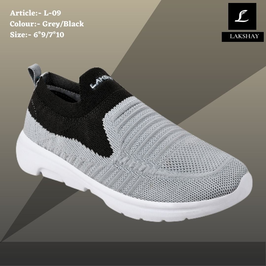 MEN SPORT'S SHOE Grey/Black Flyknit Upper in Delhi at