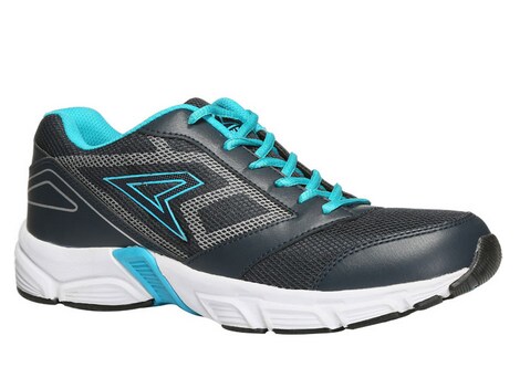 bata sports shoes price