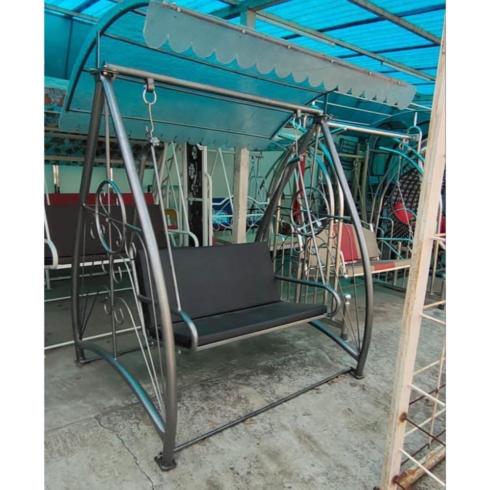 Indiamart Indoor Swing Seater Modern Iron Garden Swing, Seater In