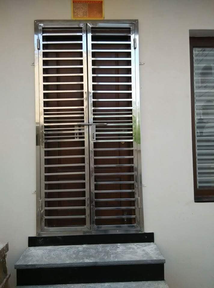 test Modern Stainless Steel Front Grill Door Apartments in Hyderabad at ₹  900 - ₹ 1,200 / Sq.ft by Sri Ashapura Steel Railing - Justdial, image size:712x960