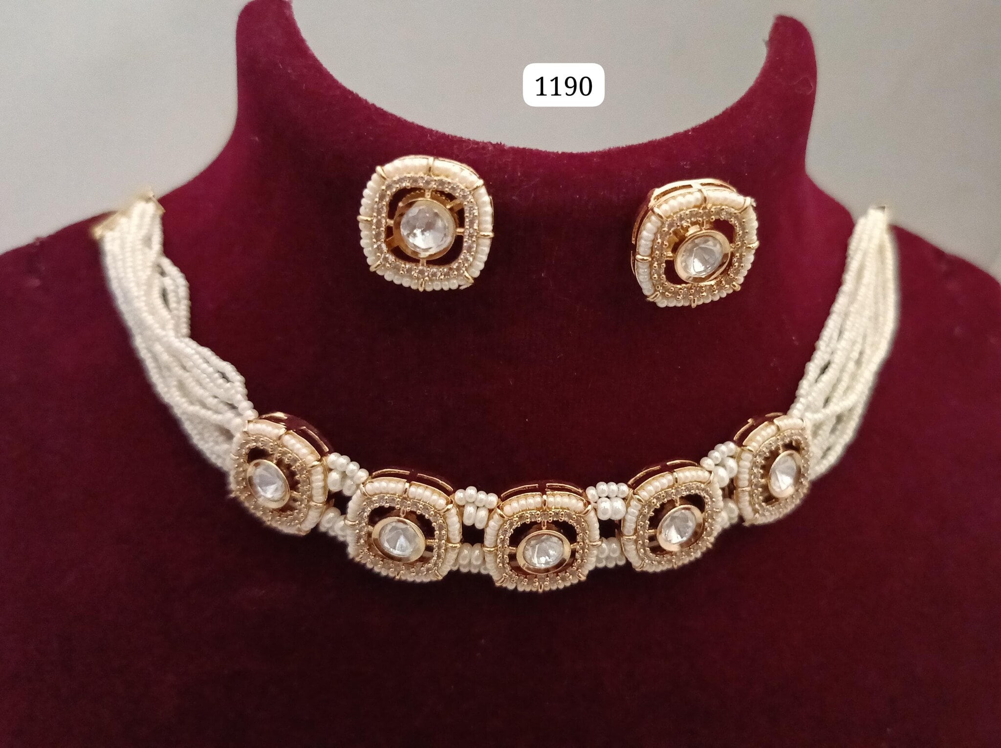 Moissanite Chokar Set Beads design in Delhi at ₹ 1,190 ₹ 1,390