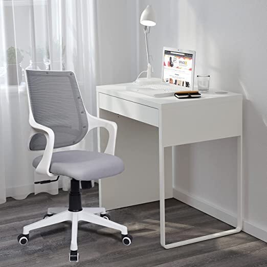 Small ergonomic desk discount chair