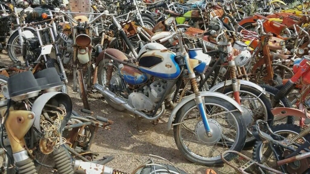 scrap two wheeler
